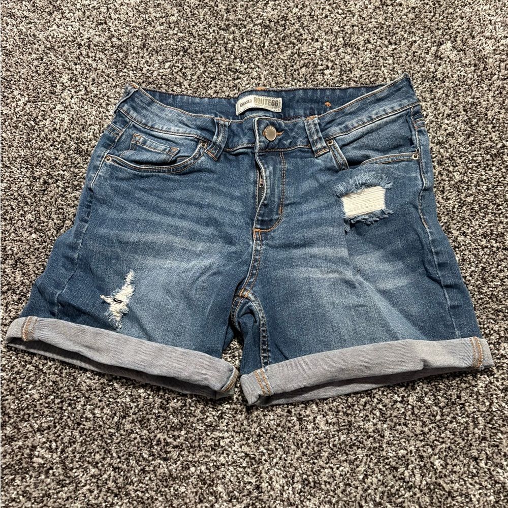 Route 66 Distressed Denim Shorts woman’s size 2
